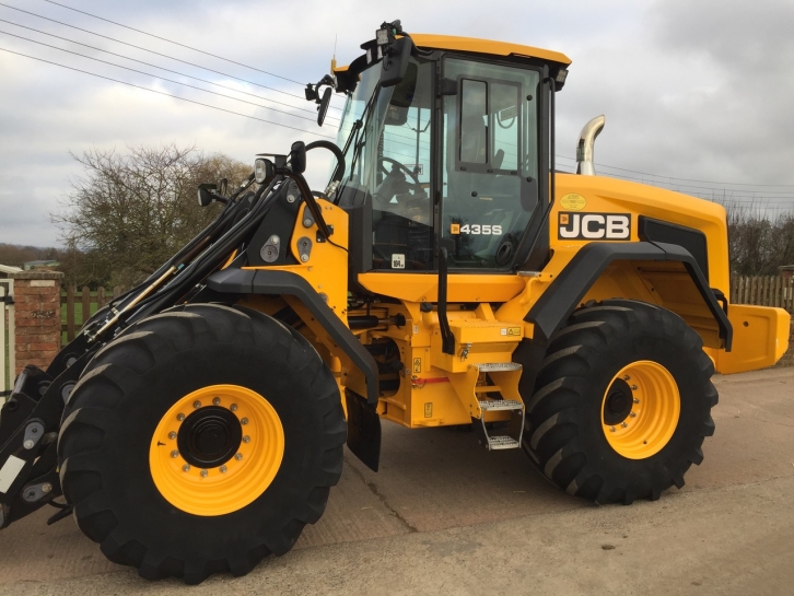 JCB 435S