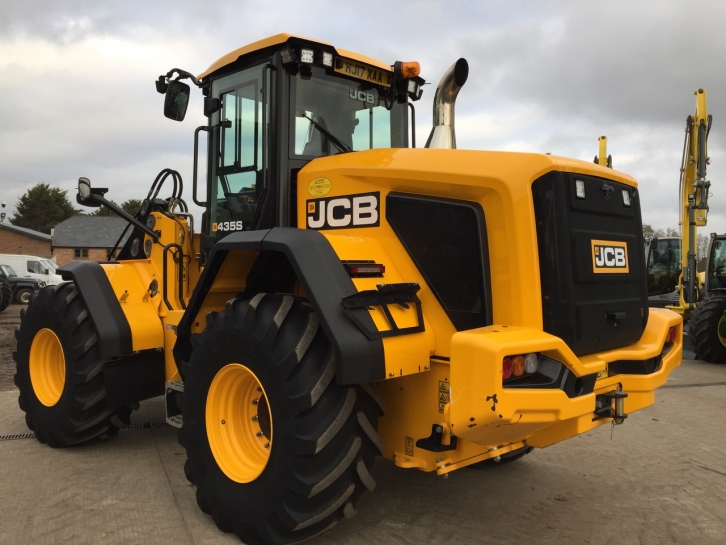 JCB 435S