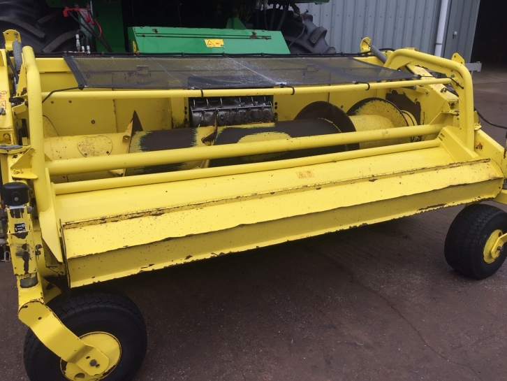 John Deere 7350 forager