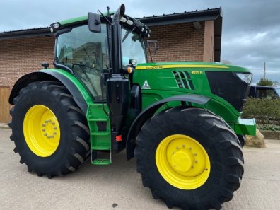 John Deere 6175R