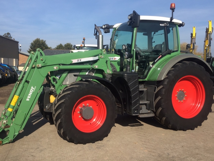 Fendt 724 Profi-Plus
