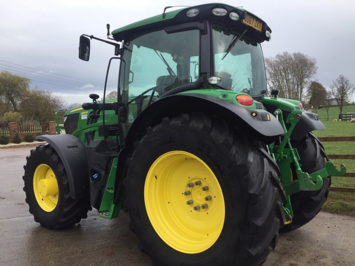 John Deere 6155R