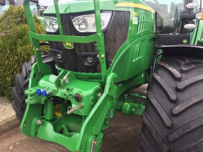 John Deere 6155R