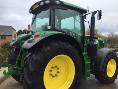 John Deere 6155R