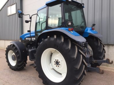 New Holland 8160