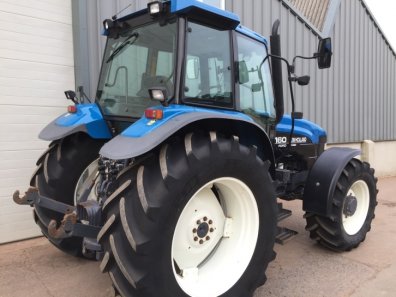 New Holland 8160