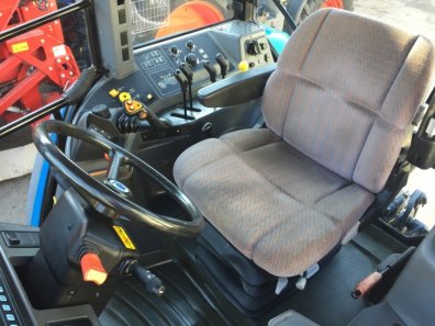New Holland 8160