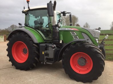 Fendt 724 Profi-Plus