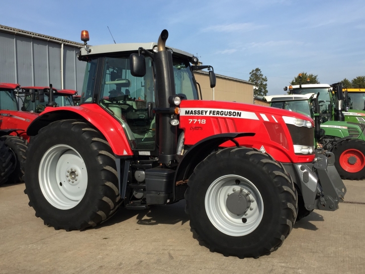 Massey Ferguson 7718 Efficient