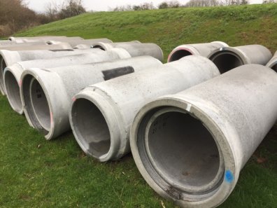 25 x 750mm concrete pipes