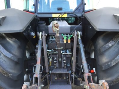 Massey Ferguson 8120