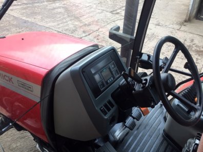 McCormick CX110 T3