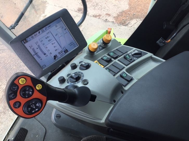 Claas Lexion 750