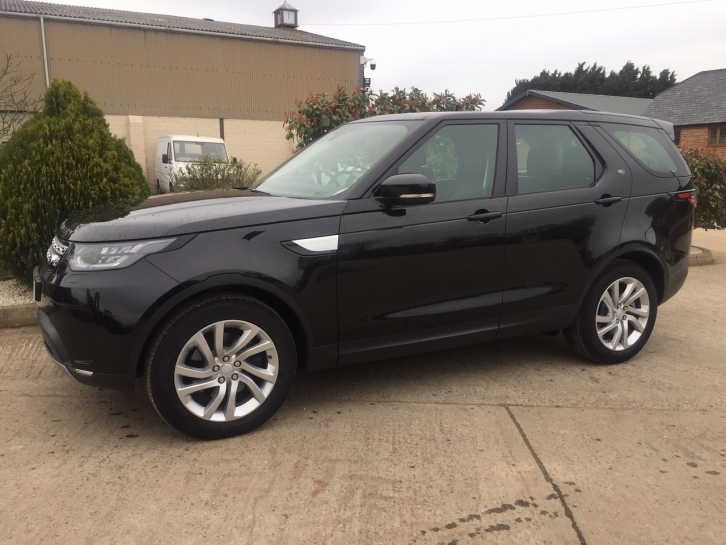 Land Rover Discovery HSE 3.0LT SDV6