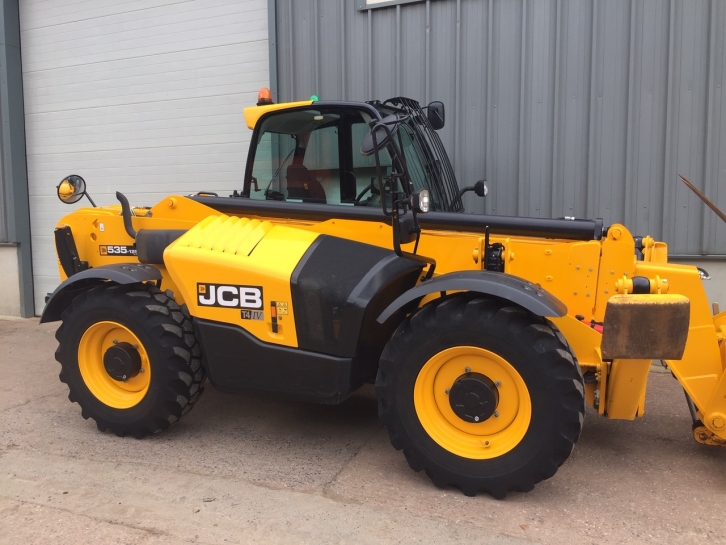 JCB 535-125 Hi-Vis