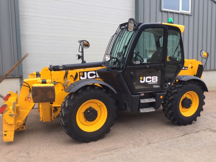 JCB 535-125 Hi-Vis