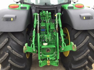 John Deere 6175R