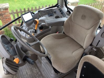 John Deere 6175R