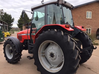Massey Ferguson 4270