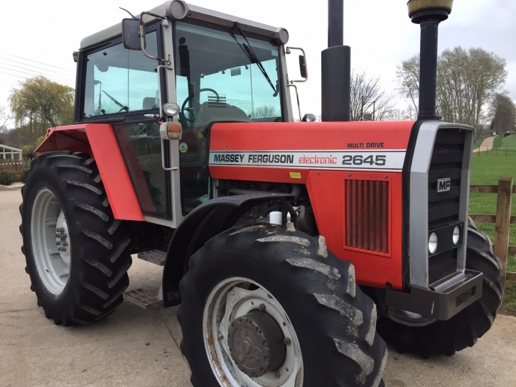 Massey Ferguson 2645 Electronic
