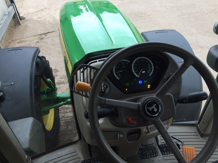 John Deere 6930