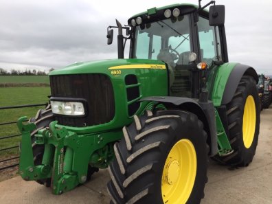 John Deere 6930