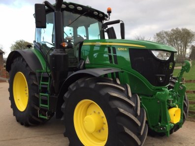 John Deere 6250R
