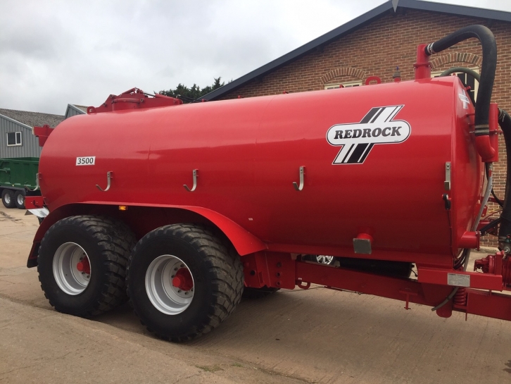 Redrock 3500 Gallon tanker