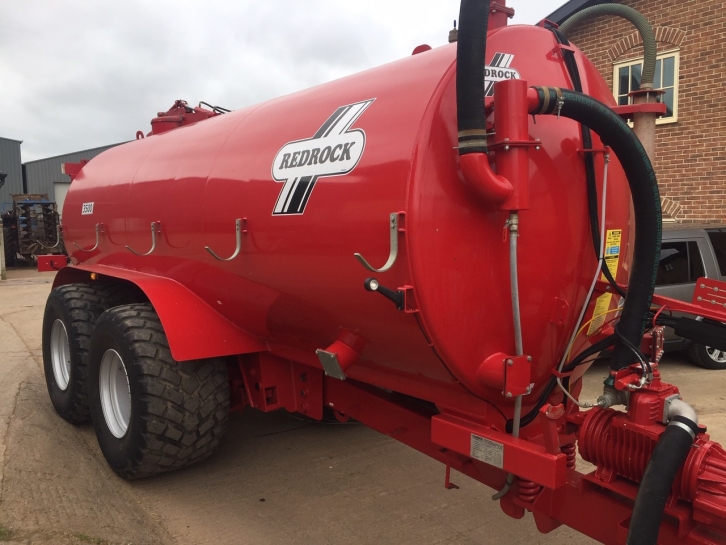 Redrock 3500 Gallon tanker