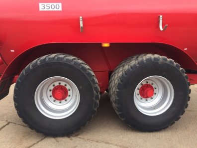 Redrock 3500 Gallon tanker