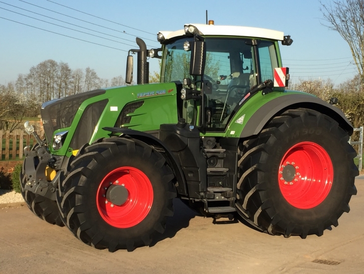 Fendt 828 Profi-Plus