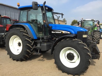 New Holland TM 140