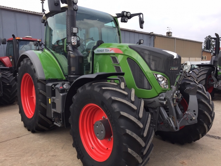 Fendt 724 Profi-Plus