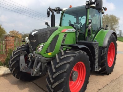 Fendt 724 Profi-Plus