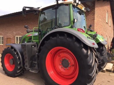 Fendt 724 Profi-Plus