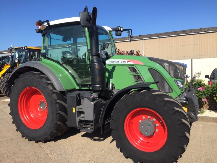 Fendt 716 Profi
