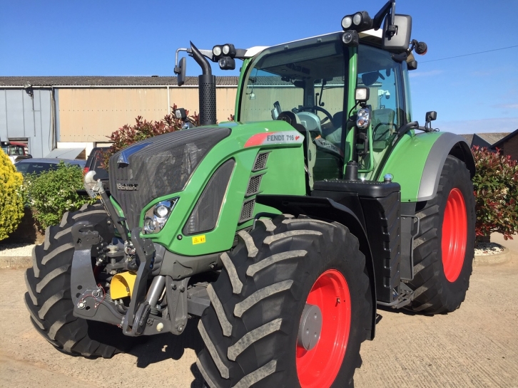 Fendt 716 Profi