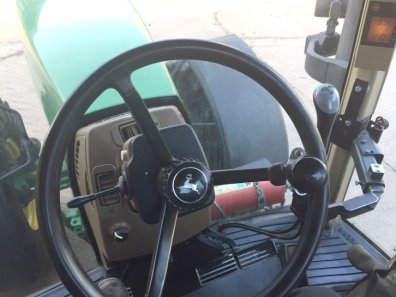 John Deere 8300