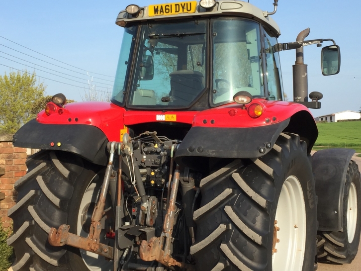 Massey Ferguson 6490