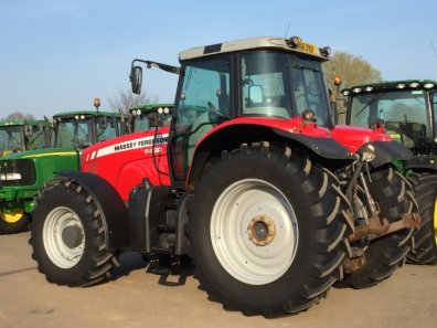 Massey Ferguson 6490