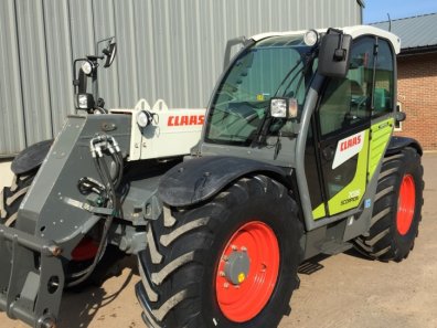 Claas Scorpion 7035
