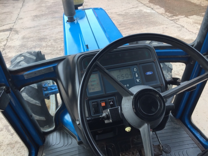 Ford 7810 II