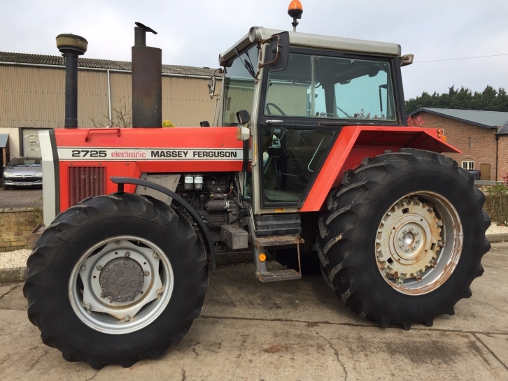 Massey Ferguson 2725 Electronic