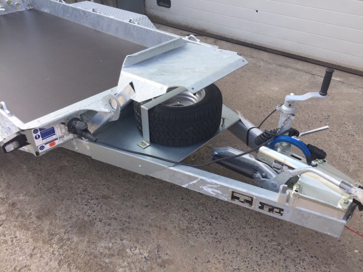 Ifor Williams GH 94 plant trailer