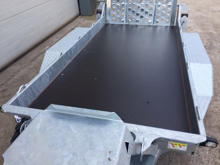 Ifor Williams GH 94 plant trailer
