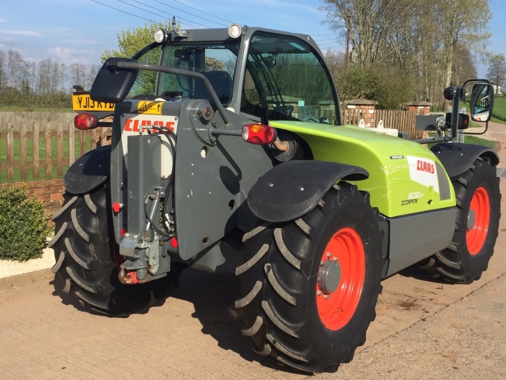 Claas Scorpion 6030 CP