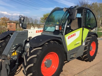 Claas Scorpion 6030 CP