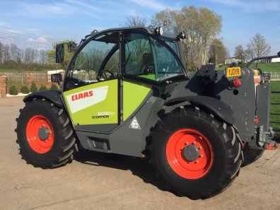 Claas Scorpion 6030 CP