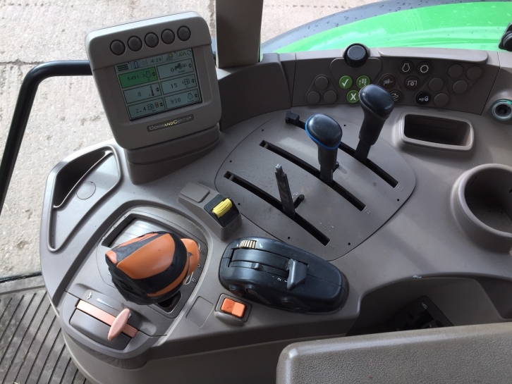 John Deere 6330 Premium