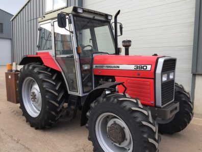 Massey Ferguson 390
